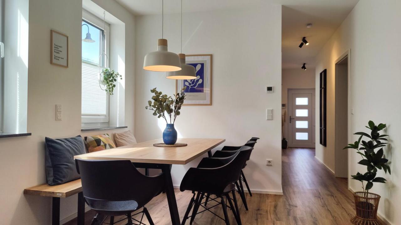 Hygge Home - Mit Garten Und Stellplatz Fuer Feriengaeste-, Monteure / Netflix / 10 Min. Zur Sinsheim Therme Und Zur Autobahn Екстериор снимка
