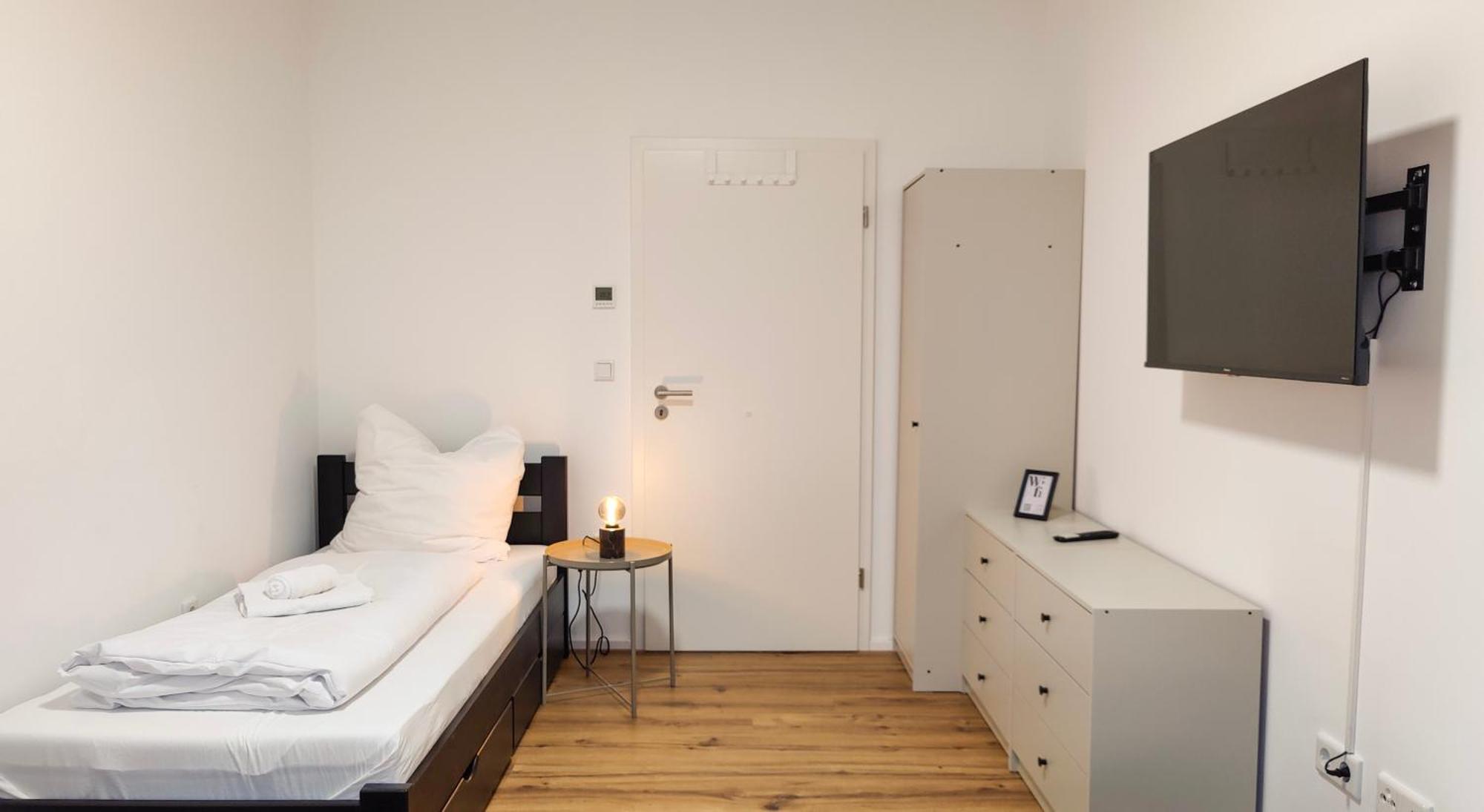 Hygge Home - Mit Garten Und Stellplatz Fuer Feriengaeste-, Monteure / Netflix / 10 Min. Zur Sinsheim Therme Und Zur Autobahn Екстериор снимка