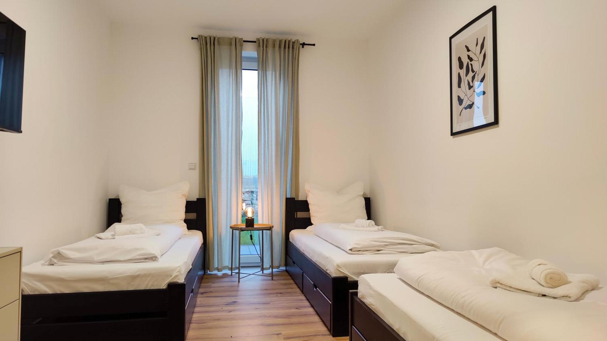 Hygge Home - Mit Garten Und Stellplatz Fuer Feriengaeste-, Monteure / Netflix / 10 Min. Zur Sinsheim Therme Und Zur Autobahn Екстериор снимка